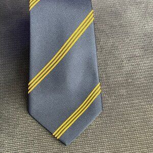 Essex Yeoman Warder England Guard Navy with Yellow Stripes Polo Style Theme